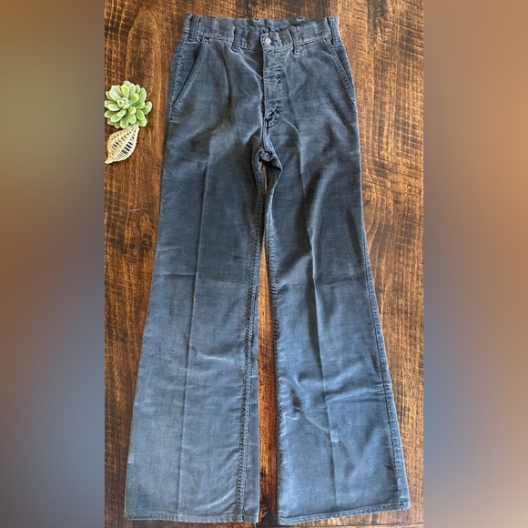 Levi’s | 70s Vintage Velvet Gray Flare/Bell Bottom Pants - Picture 1 of 14